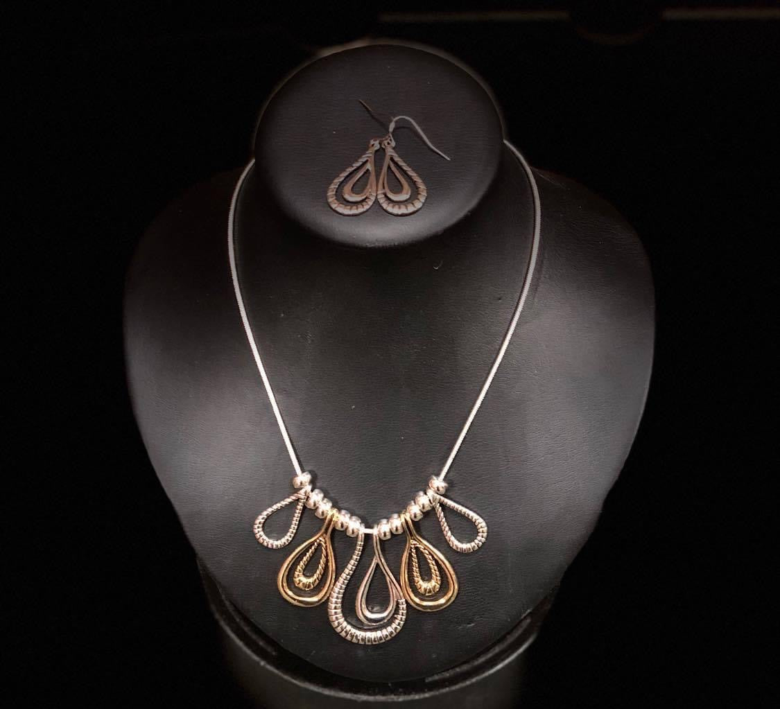 Teardrop Necklace/ Earring Set