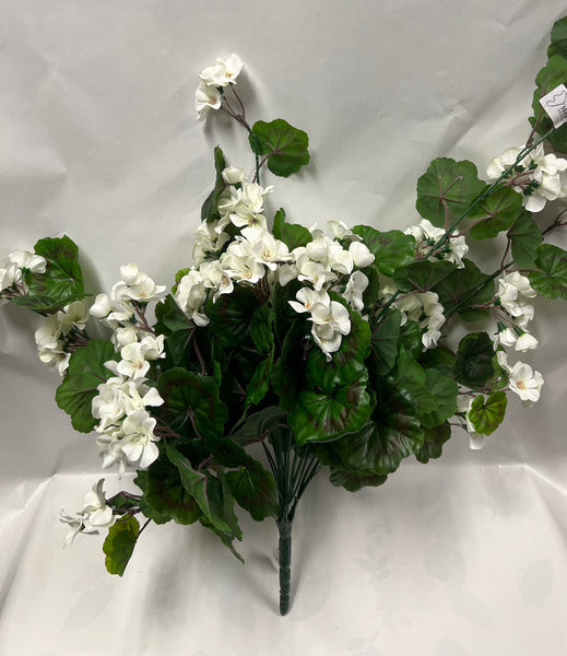 Artificial Geranium Hanging Vine -White