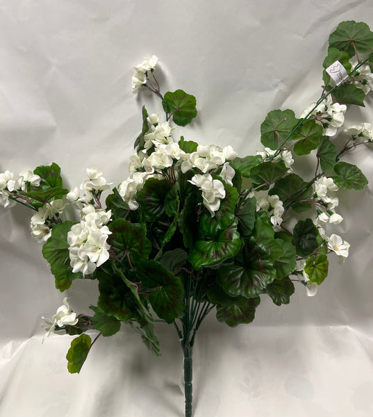 Artificial Geranium Hanging Vine -White