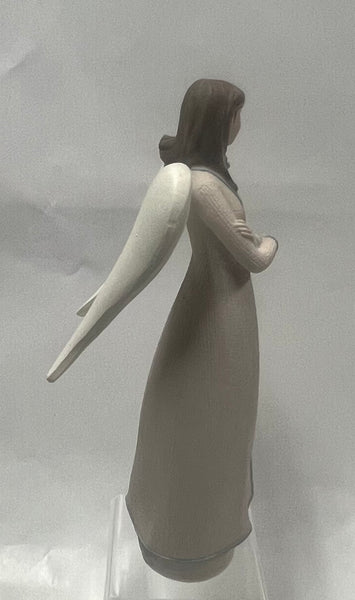 Betty Singer - Messenger Angels Collection -Friend / Sister Angel