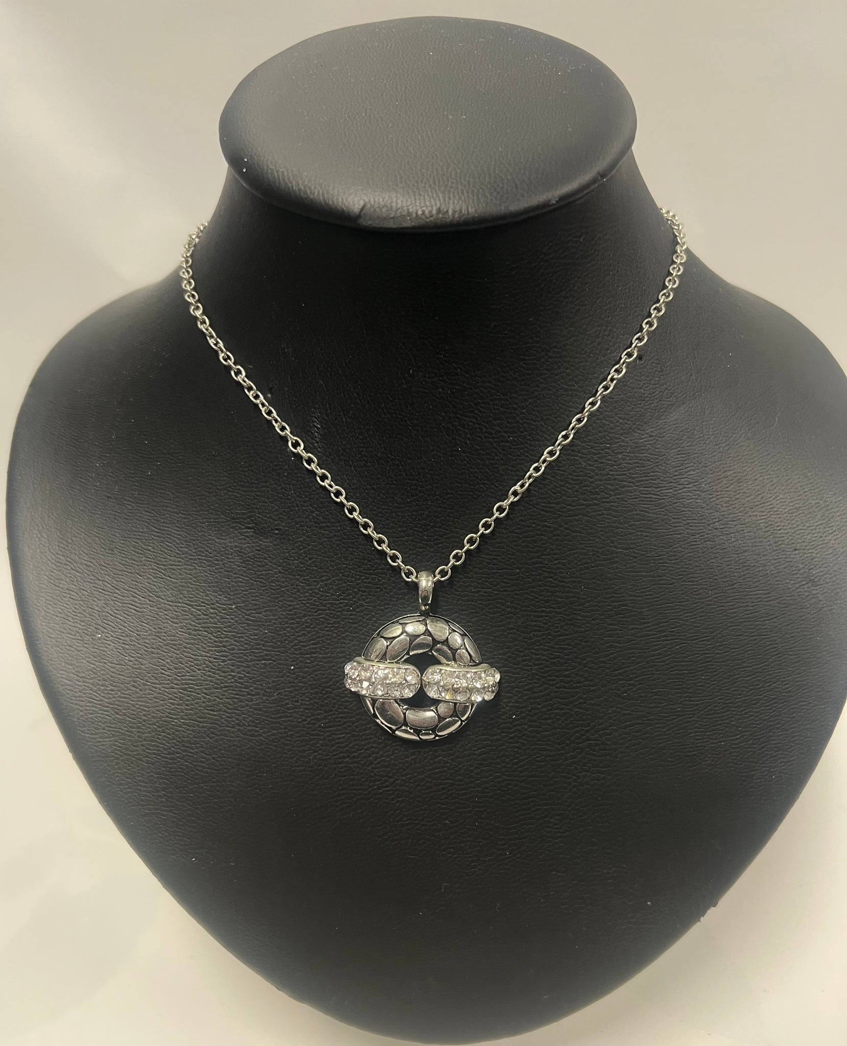 Necklace/ Earring Set