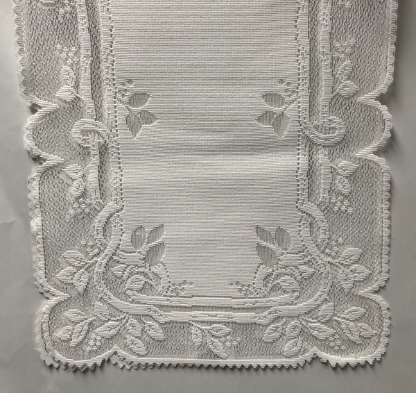 Runner -Greenbrier -White