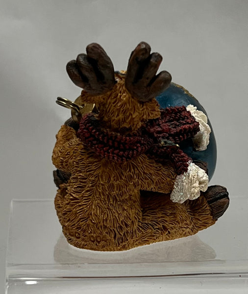 Smooches Boyds Bear Figurine