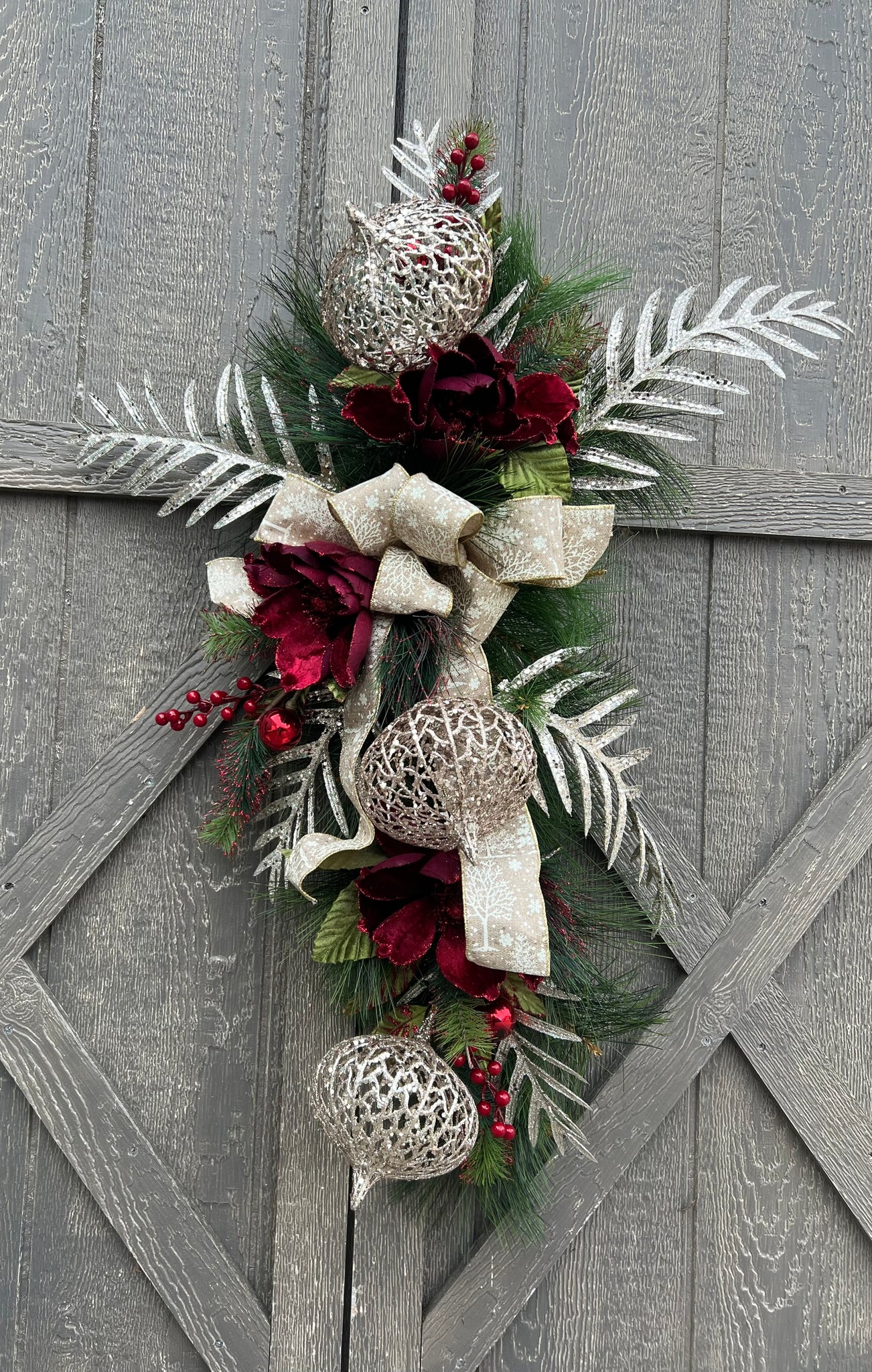 Holiday Glitter Swag