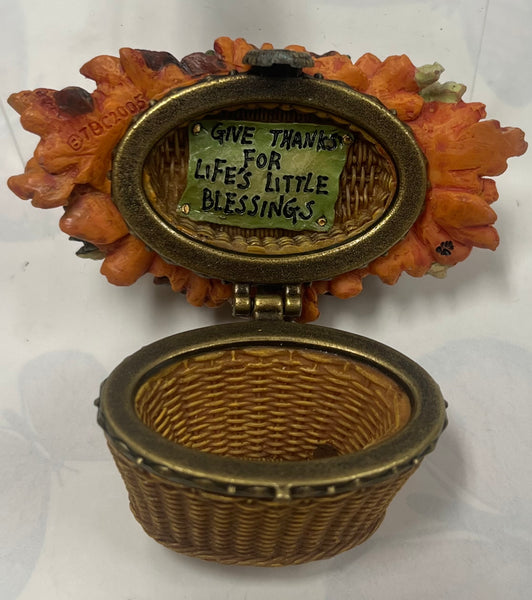 Autumn’s Harvest Basket With Alden McNibble -Boyd's Bear