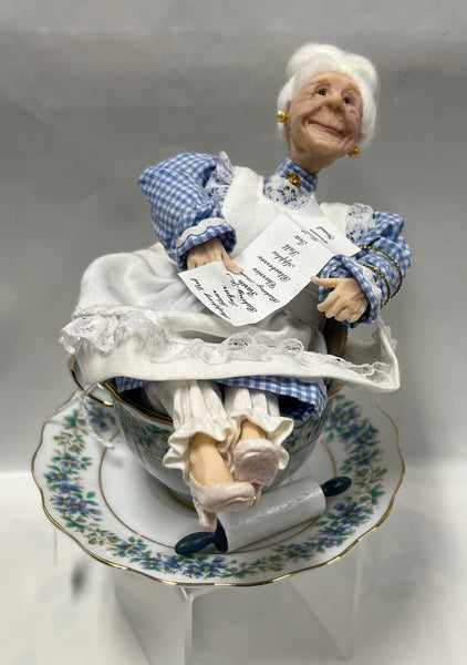 Jacqueline Kent -Ms. Pearl Grey