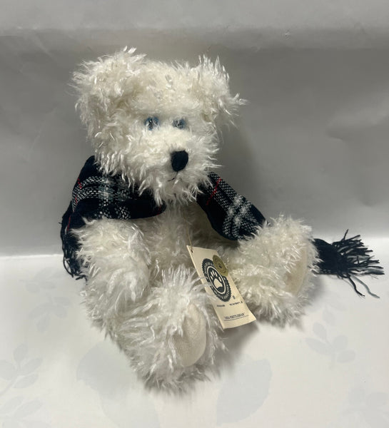 Boyd's Bear- Anissa Whittlebear