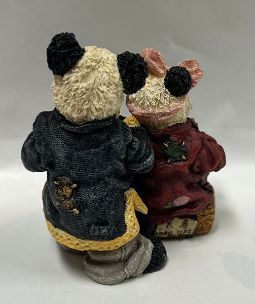 Hsing Hsing and Ling Ling Wongbruin… Carryouy -Boyd's Bear