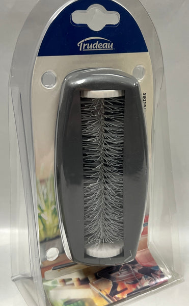 Trudeau -Crumb Sweeper