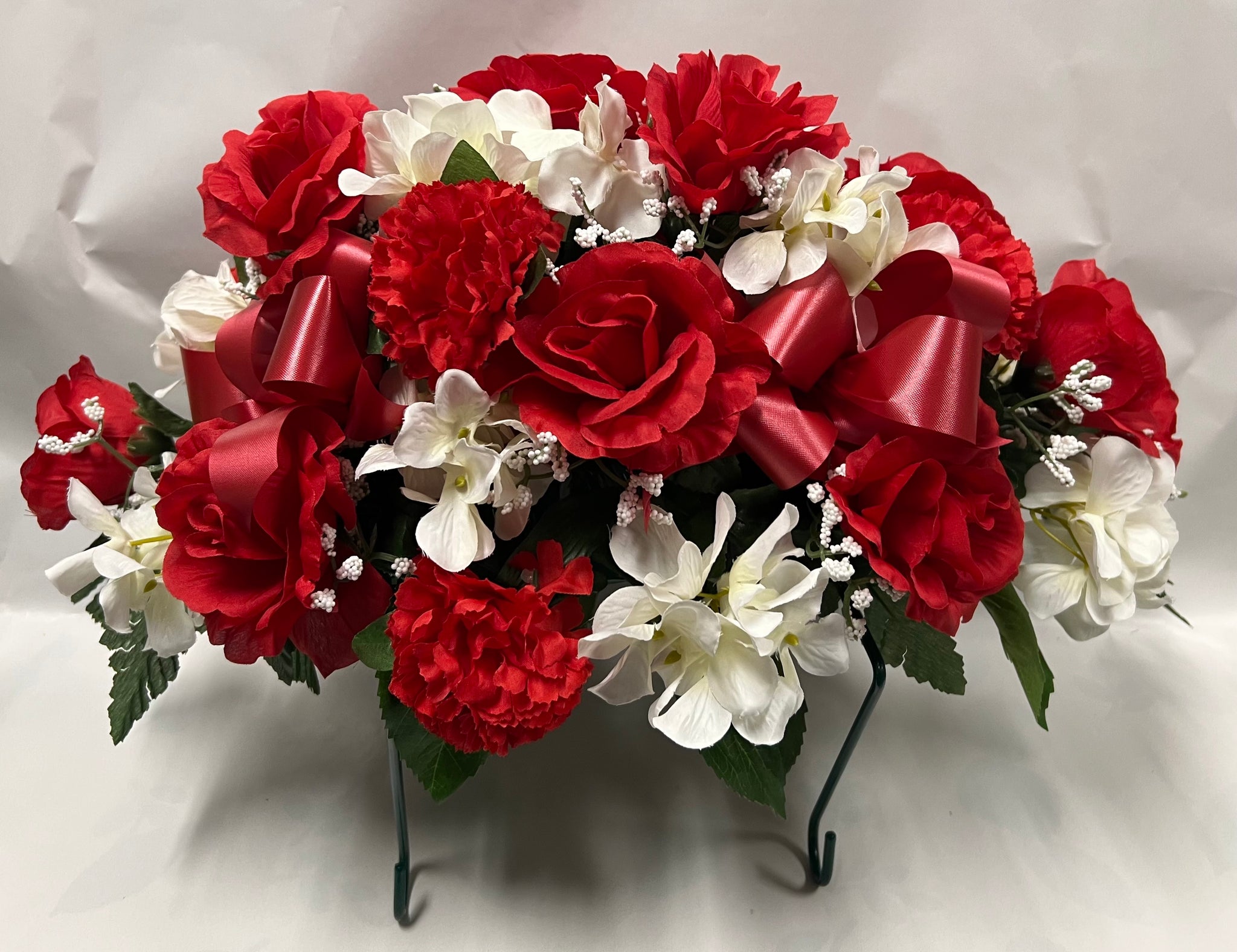 Artificial Stone Saddle -Red and Ivory