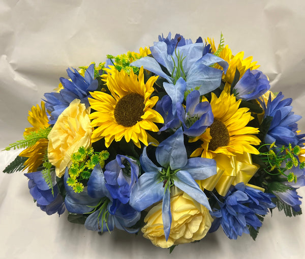 Artificial Stone Saddle - Royal Blue, Light Blue and Yellow