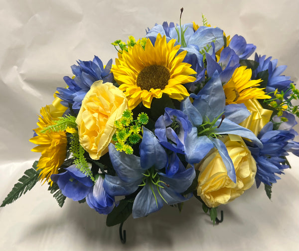 Artificial Stone Saddle - Royal Blue, Light Blue and Yellow