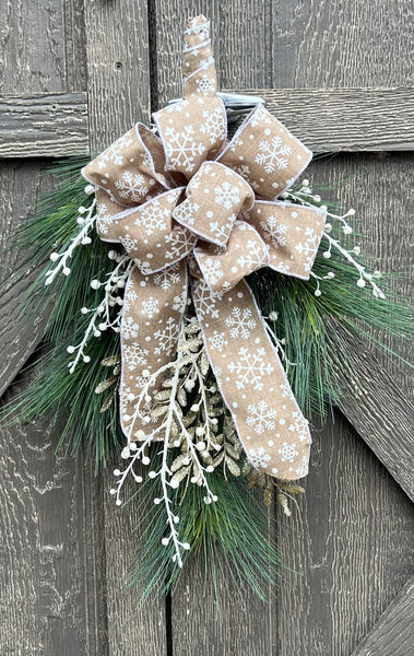 Winter Snowfall Swag