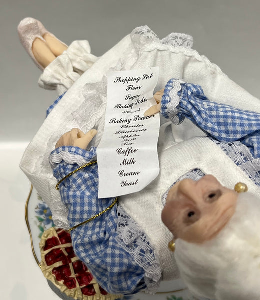 Jacqueline Kent -Ms. Pearl Grey