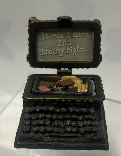 Wilson’s Typewriter With Underwood McNibble -Boyd's Bear