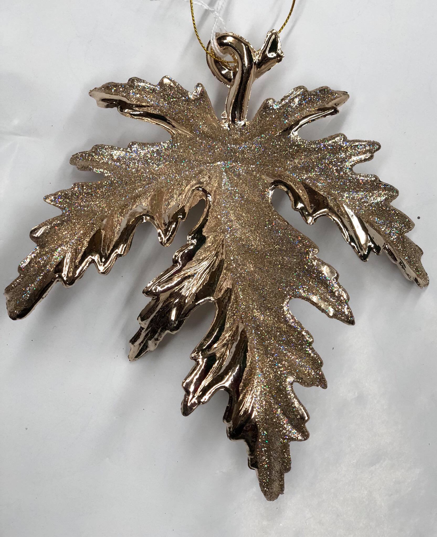 Oak leaf tree ornament -champange colour
