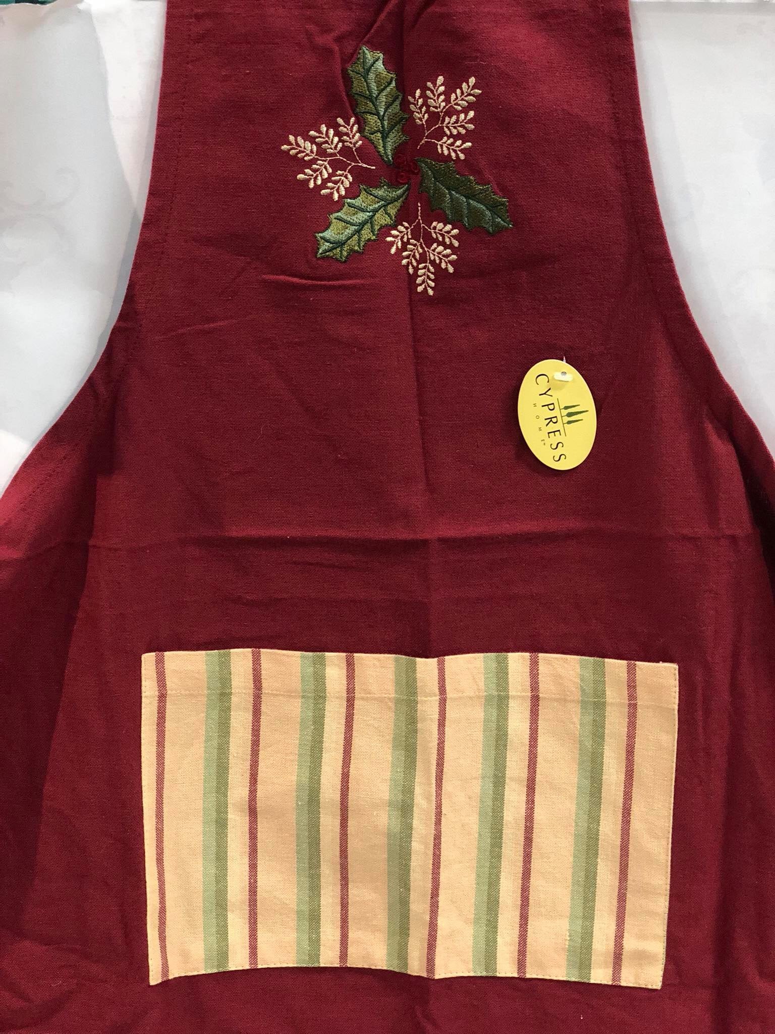 Holly days apron