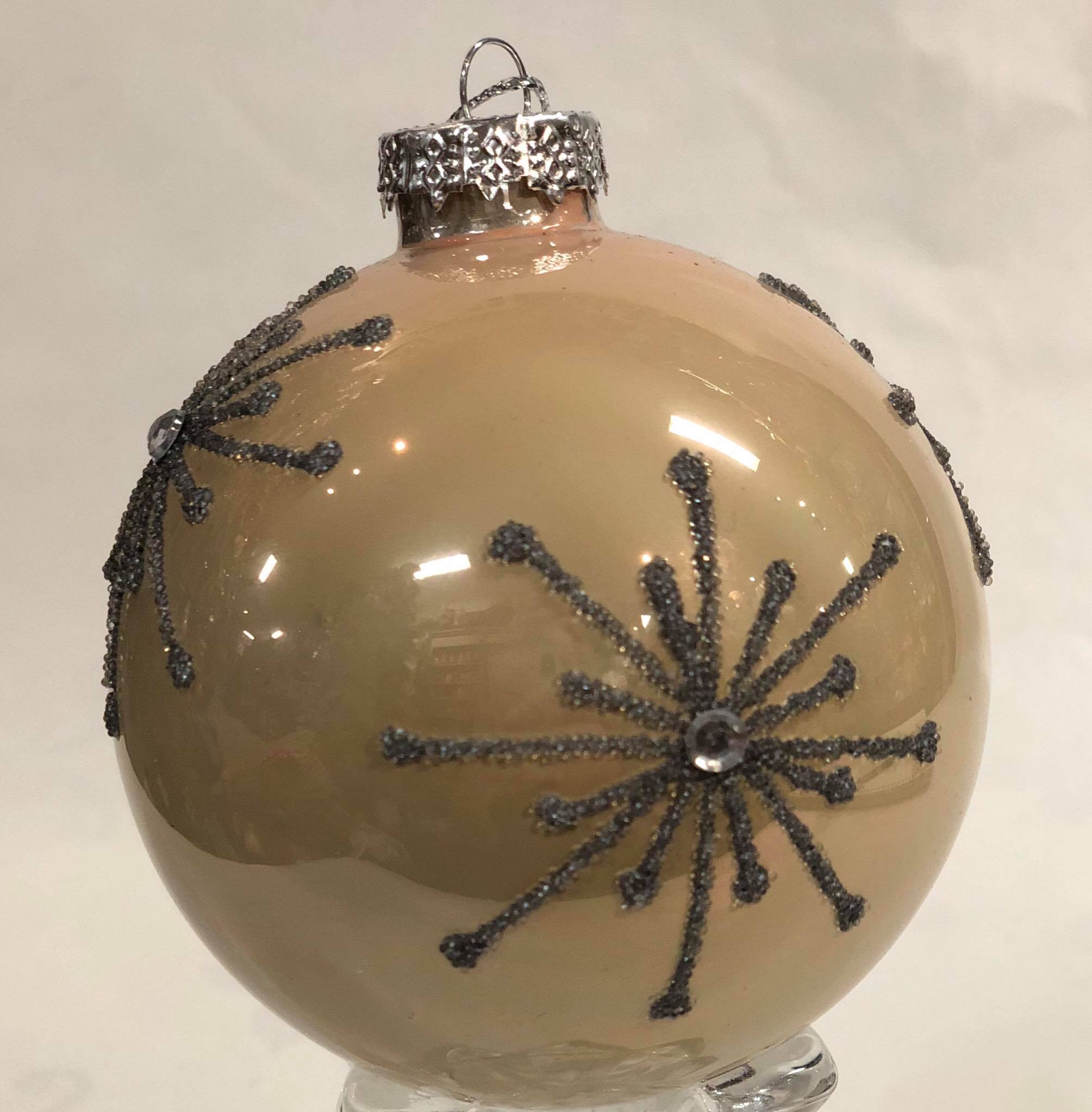 Elegant snowflake ornament -silver beads