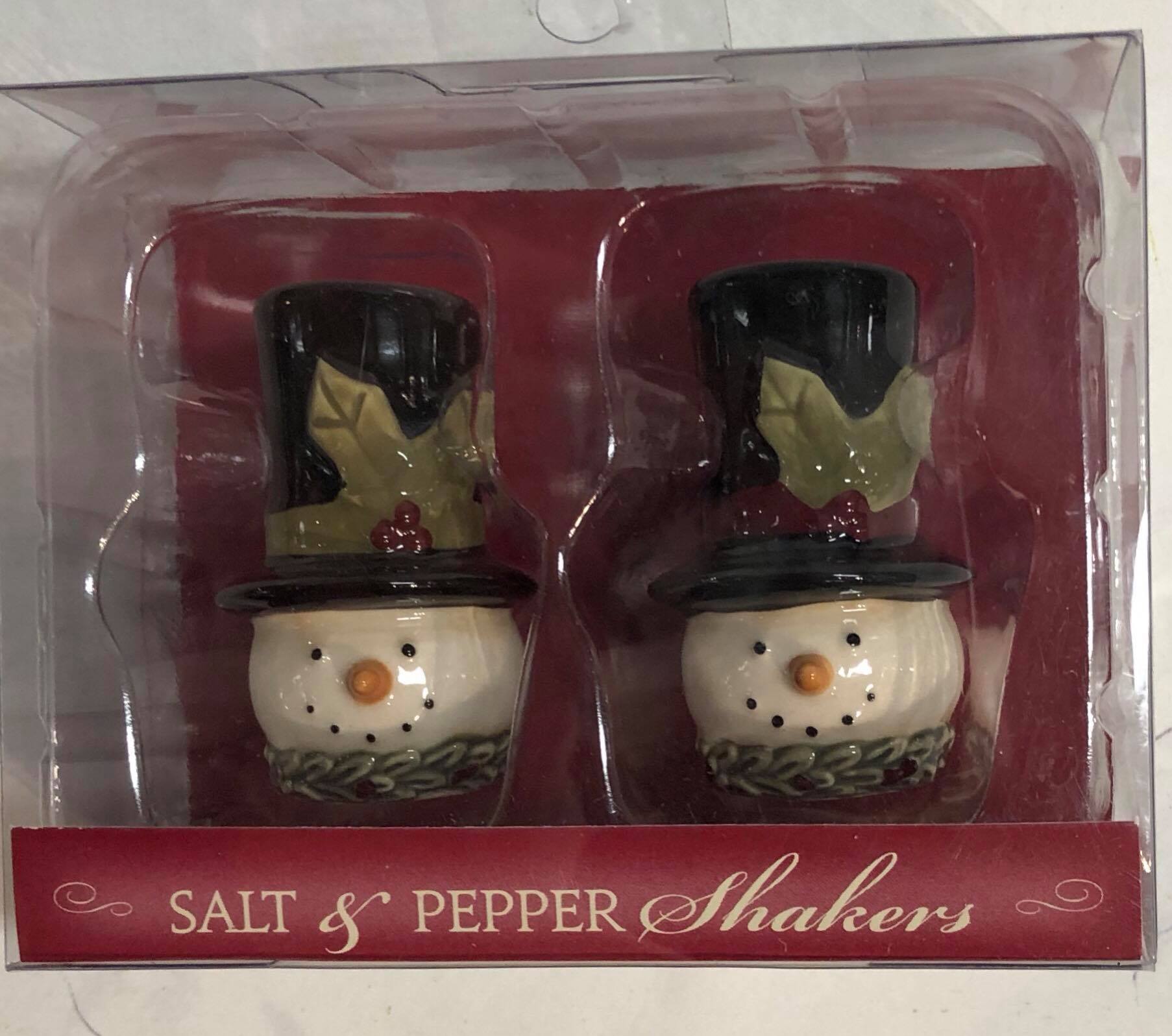 Snowman salt and pepper set