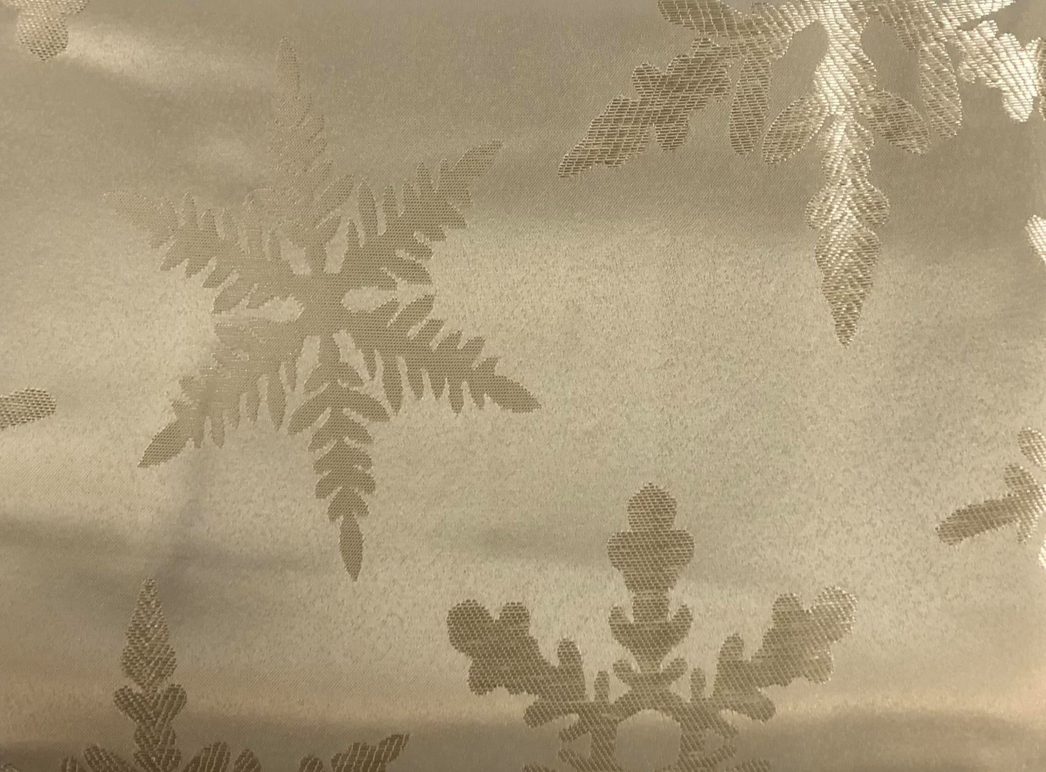 Cream snowflake Table Cloth