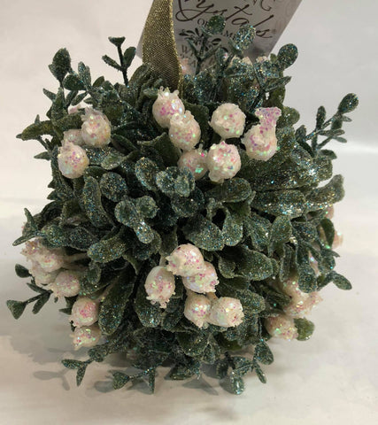 White Pearl - Mistletoe Ball -Small