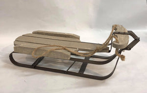 Medium wooden/ metal sled