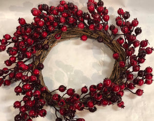 Outdoor Berry Wreath