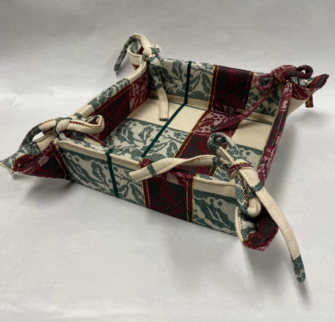 Holly Napkin Holder