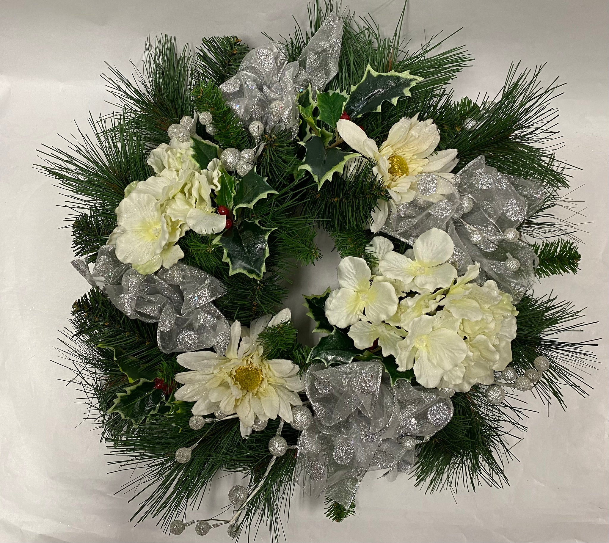 Silver And Cream Wreath/ Candle Ring