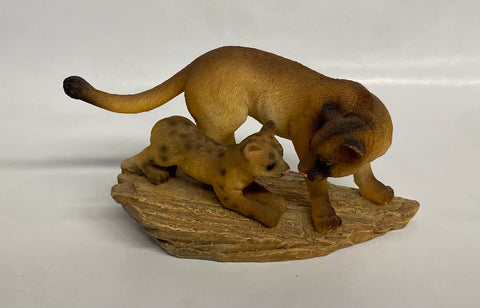 Stone Critters -Mountain Lion And Cub