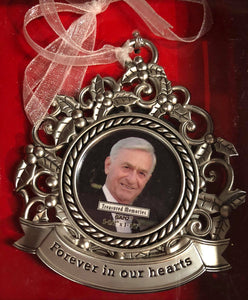 Memorial Tree Ornament "Forever in our hearts"