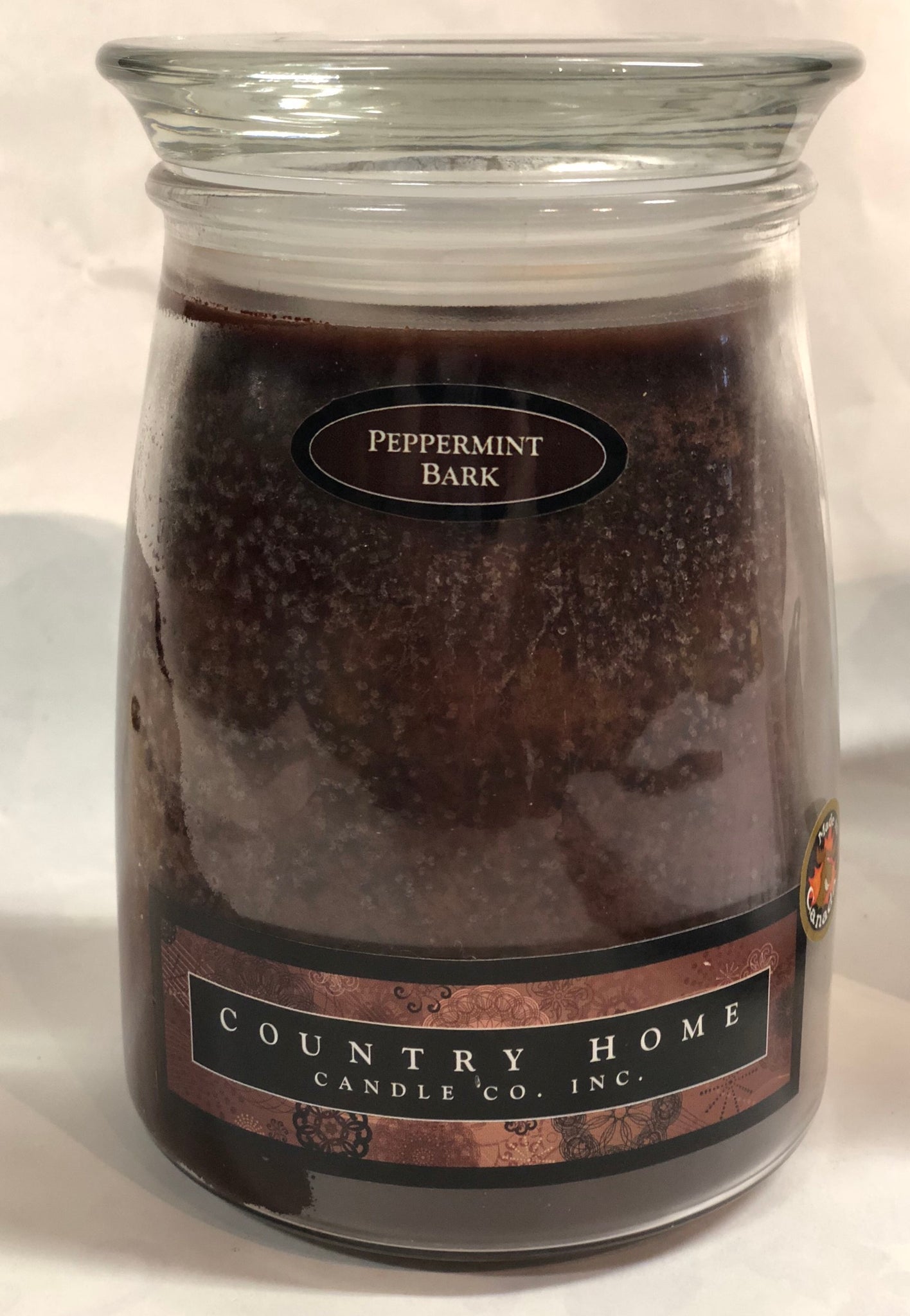 Country Home Jar Candle - Peppermint Bark