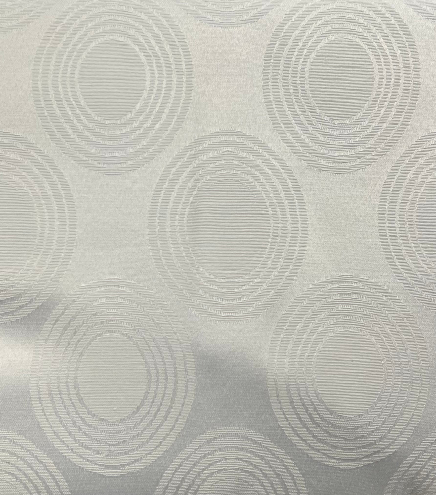 Table Cloth -Circles -White