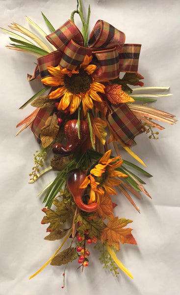 Sunflower / Gourd Swag -Burgundy