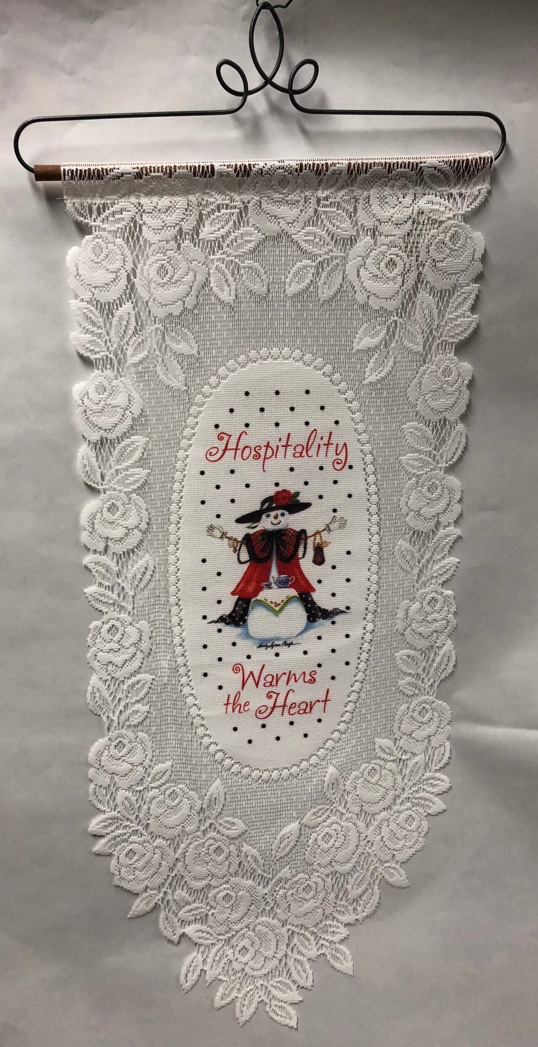 Hospitality Warms The Heart-Lace Wall Decor