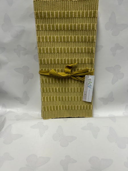 Yellow/ Green Cloth Placemat
