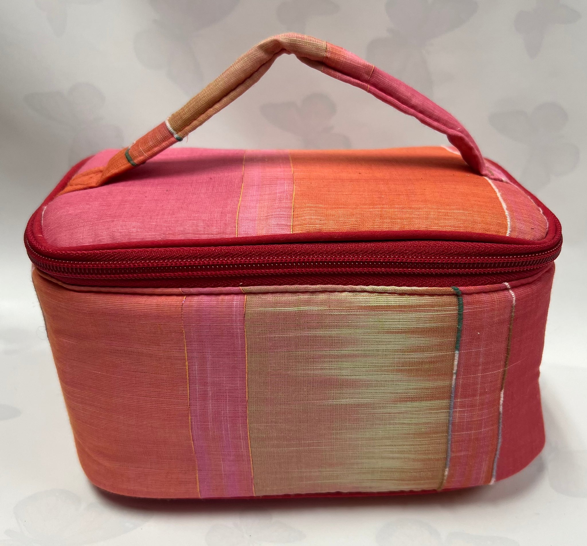 Classic Train Case Cosmetic Bag