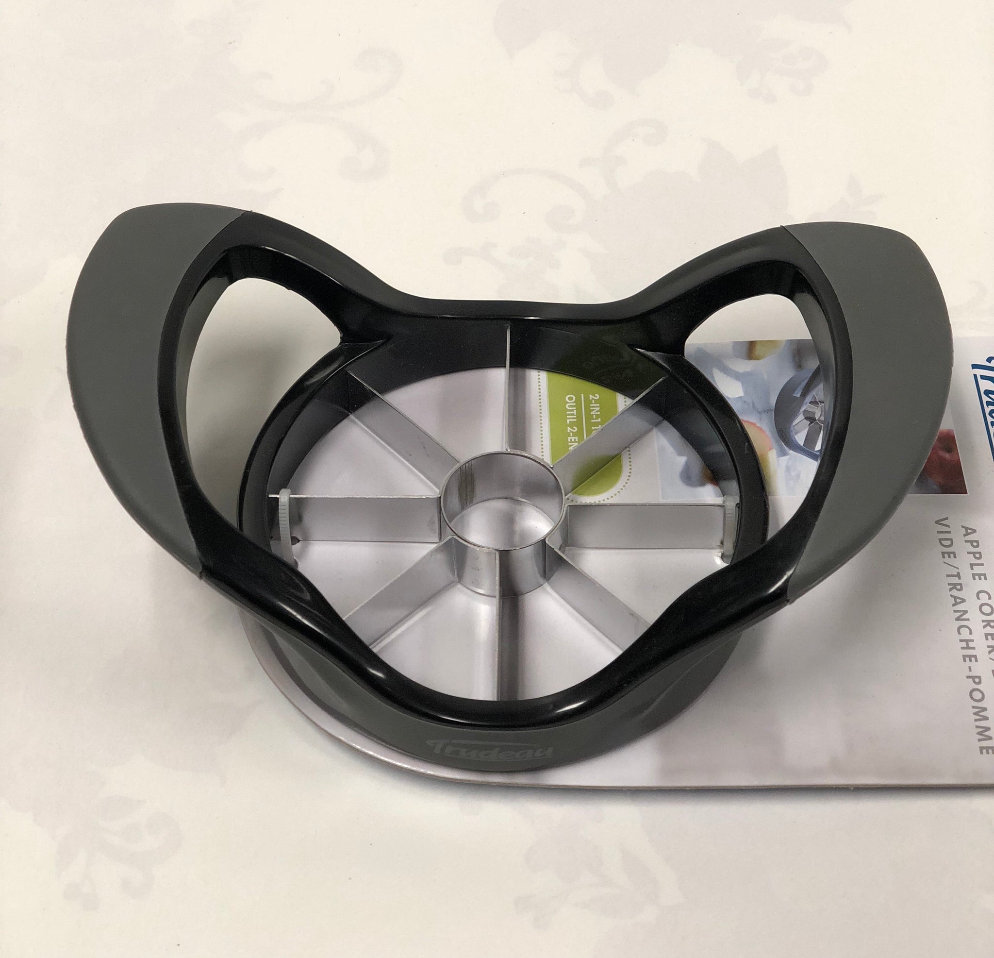 Apple Corer / Divider -Black