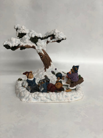 The Frozen Pond Gang...Winter Fun -Boyd's Bear