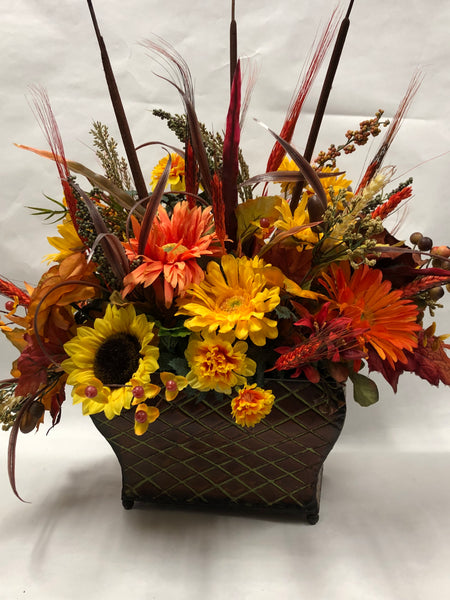 Artificial Fall Arrangement