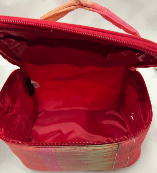 Classic Train Case Cosmetic Bag
