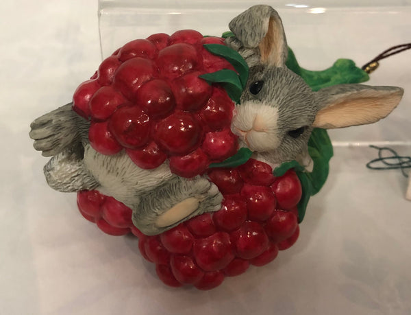 Charming Tails - Berry Happy!