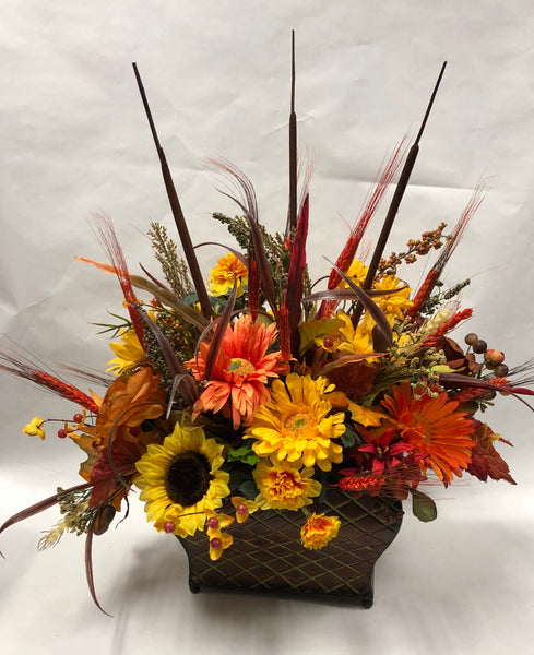 Artificial Fall Arrangement