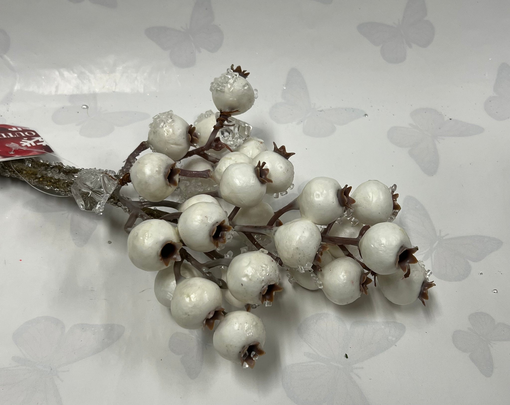 Berry Pick “Outdoor” -White