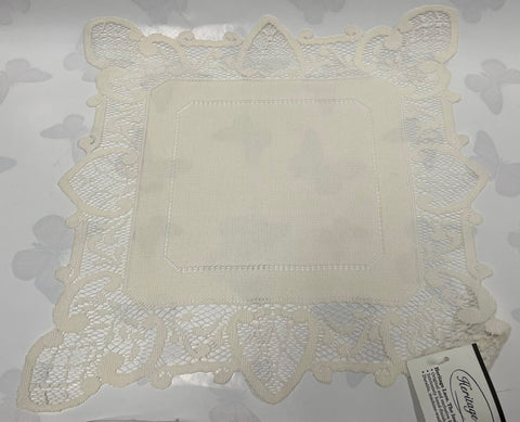 Doily -Simplicity-Ecru