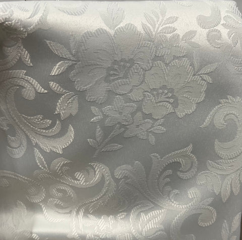 Table Cloth- Jacouard - White - Scalloped Edge
