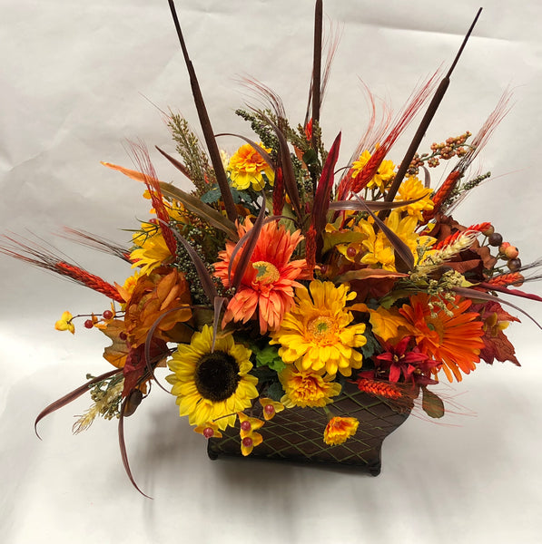 Artificial Fall Arrangement