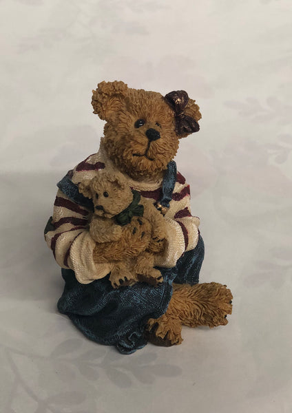 Megan McBruin & Friend... Bearhugs -Boyd's Bear